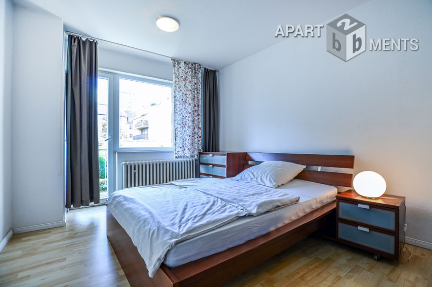 Modern möblierte und ruhige Wohnung in Köln-Altstadt-Nord