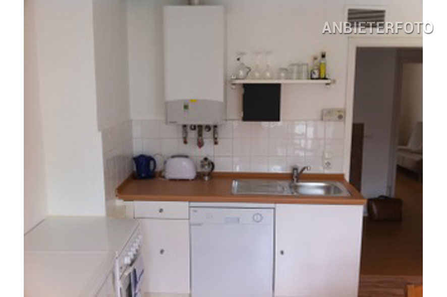 Modern möblierte Wohnung mit Balkon in Köln-Altstadt-Nord