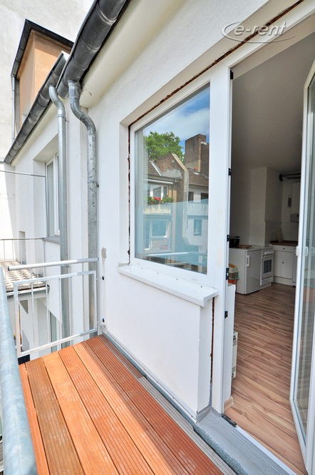 Modern möblierte Wohnung mit Balkon in Köln-Altstadt-Nord