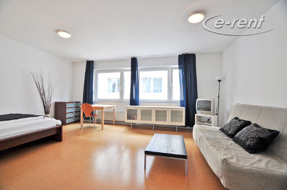 Modern möblierte Wohnung mit Balkon in Köln-Altstadt-Nord