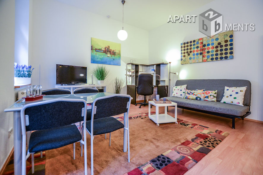 Modern möbliertes Apartment mit Empore in Köln-Neustadt-Nord