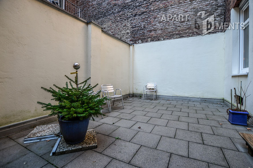 Modern möbliertes Apartment mit Empore in Köln-Neustadt-Nord