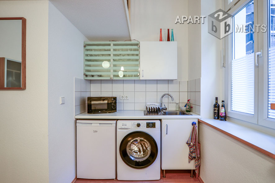 Modern möbliertes Apartment mit Empore in Köln-Neustadt-Nord