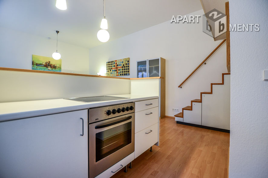 Modern möbliertes Apartment mit Empore in Köln-Neustadt-Nord
