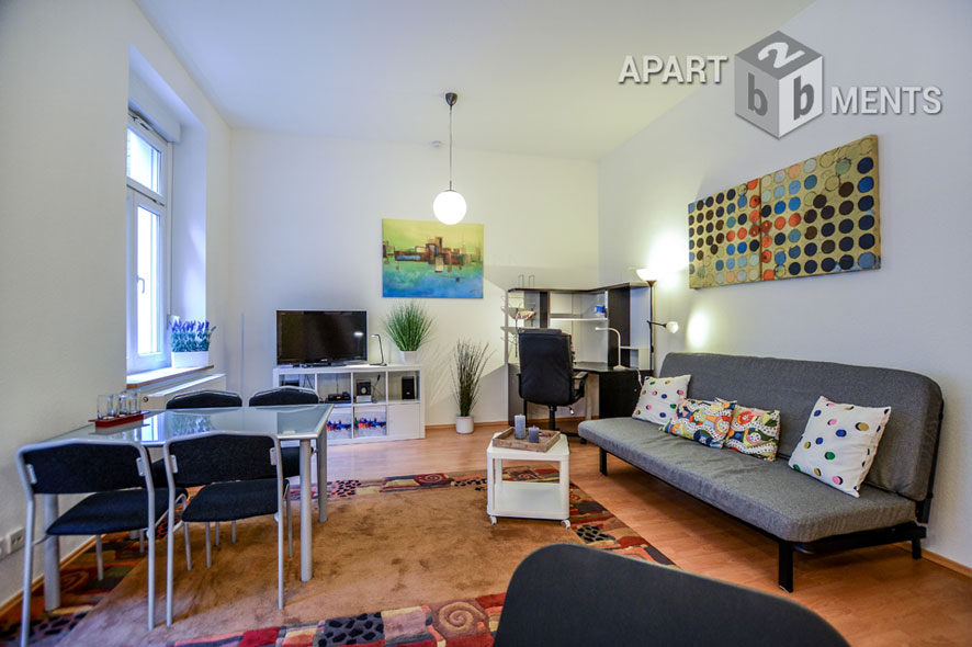 Modern möbliertes Apartment mit Empore in Köln-Neustadt-Nord