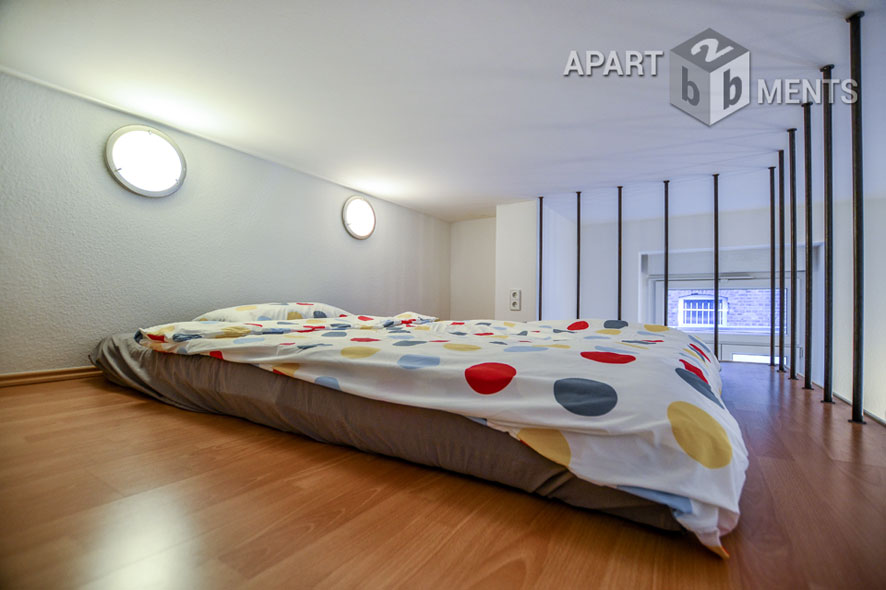 Modern möbliertes Apartment mit Empore in Köln-Neustadt-Nord