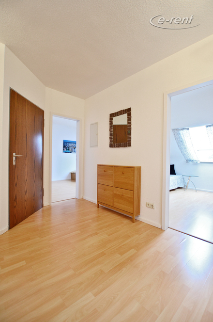 Modern möblierte Maisonette-Wohnung in Köln-Riehl
