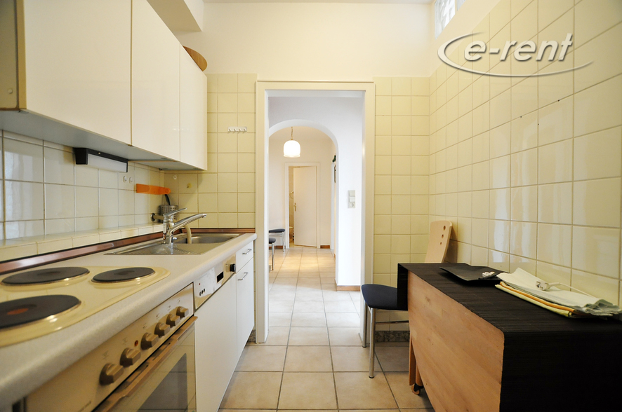 Classically furnished apartment in Cologne-Neustadt-North