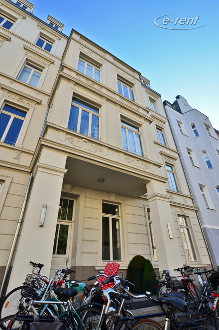 Hochwertig möblierte Wohnung in Köln-Neustadt-Süd