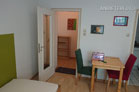Modernly furnished and centrally located apartment in Cologne-Braunsfeld