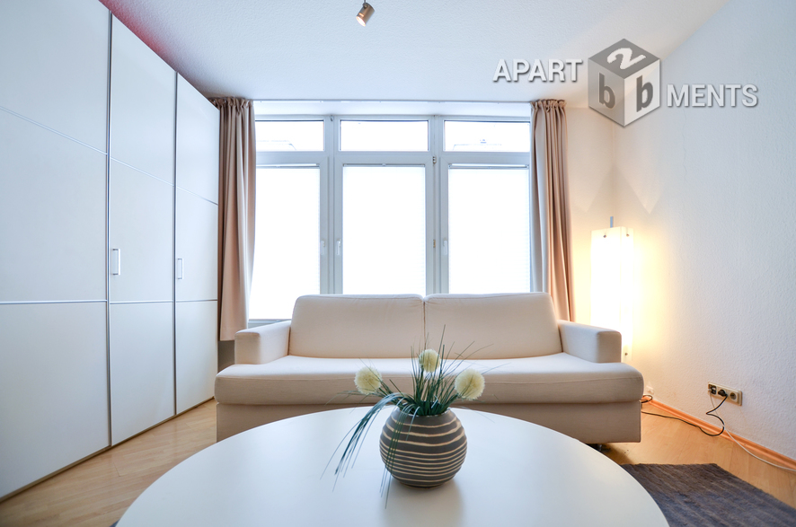 Furnished apartment with separate entrance in Cologne-Altstadt-Süd