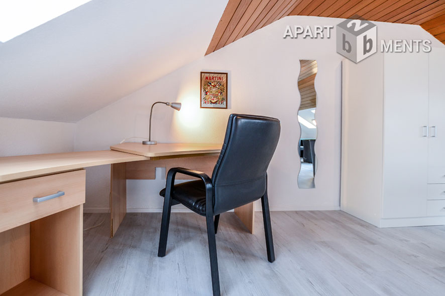 Furnished and very spacious and bright apartment in Cologne-Höhenhaus