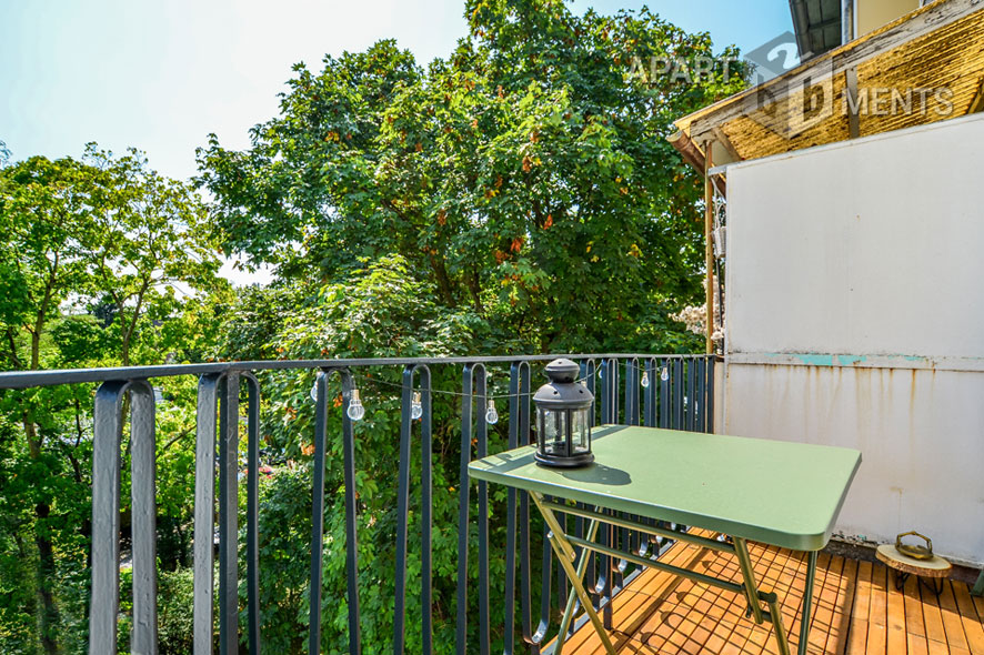 Modern möblierte Wohnung in verkehrsgünstiger Lage in Köln-Weidenpesch