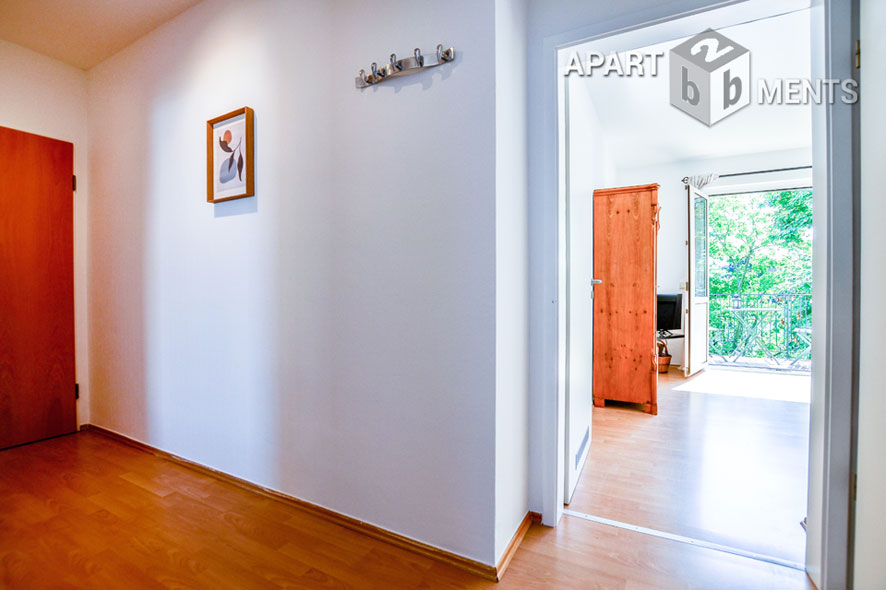 Modern möblierte Wohnung in verkehrsgünstiger Lage in Köln-Weidenpesch