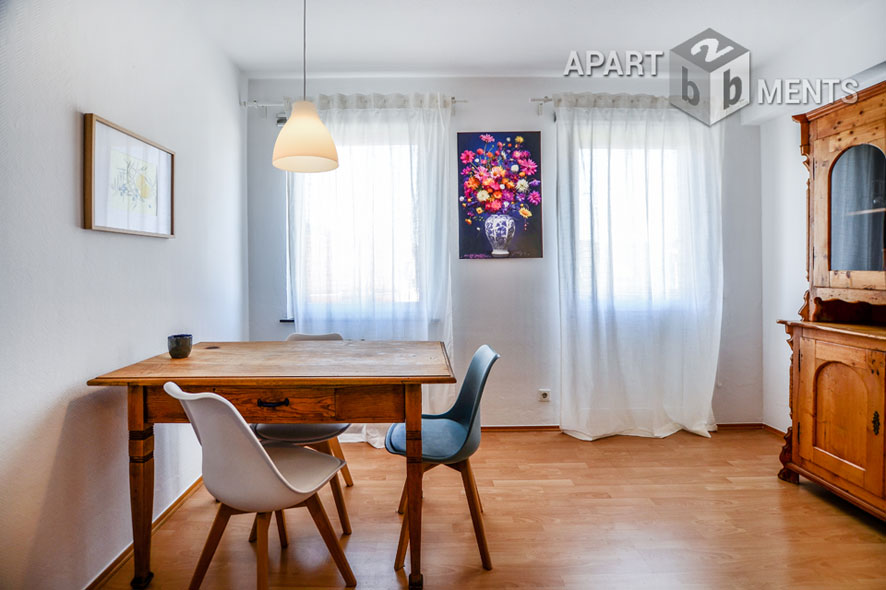 Modern möblierte Wohnung in verkehrsgünstiger Lage in Köln-Weidenpesch