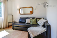 Modernly furnished apartment in a convenient location in Cologne-Weidenpesch