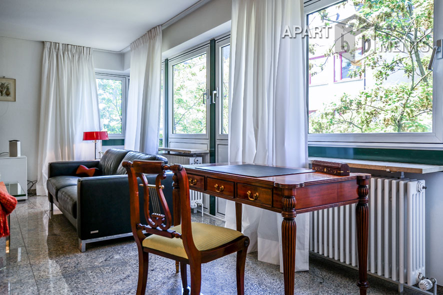 Hochwertig möbliertes Großraum-Apartment in Köln-Altstadt-Nord