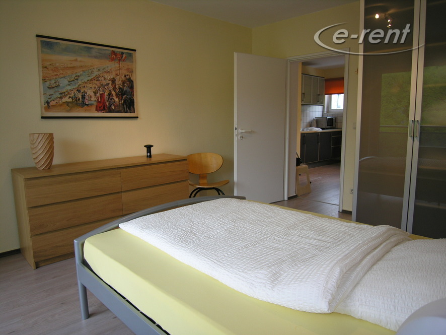 Furnished non-smoking apartment with balcony bright and quiet in Cologne-Niehl