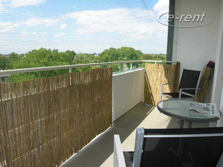 Modernes und hochwertiges Apartment mit Balkon (Blick auf Rhein Dom und Zoo)