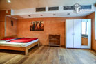 Möbliertes Großraum Apartment der gehobenen Kategorie in Köln-Bickendorf