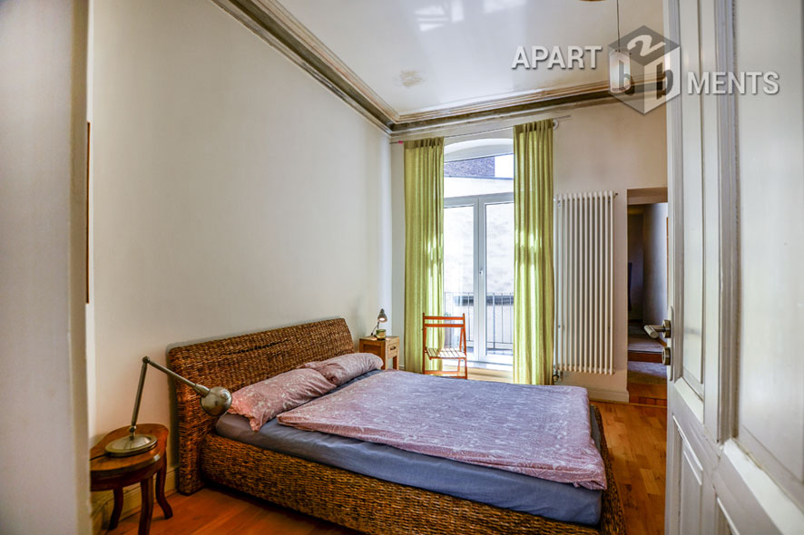 Hochwertig möblierte und zentral gelegene Wohnung in Köln-Altstadt-Nord
