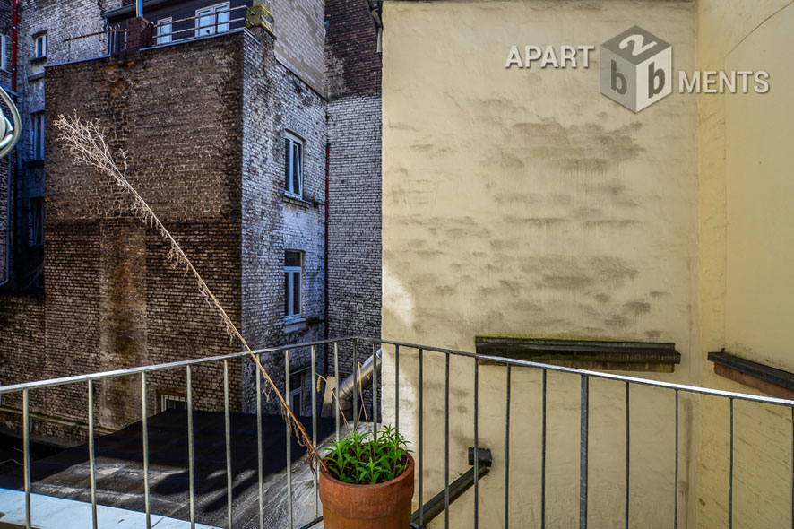 Hochwertig möblierte und zentral gelegene Wohnung in Köln-Altstadt-Nord