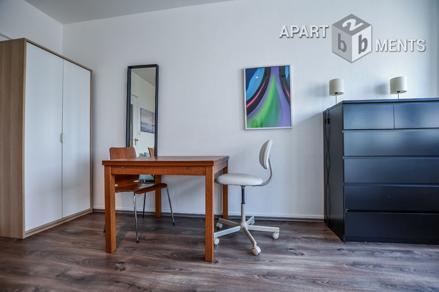 Modern bright and quiet apartment at Mediapark in Cologne-Neustadt-North