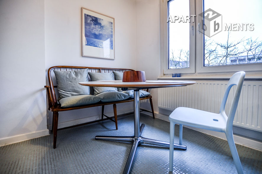High-quality furnished and centrally located apartment in Cologne Agnesviertel