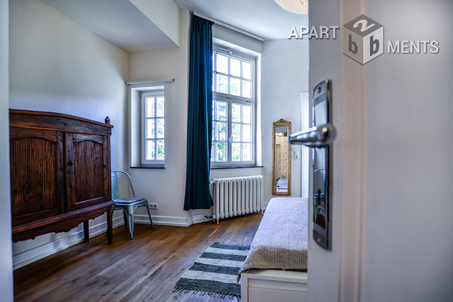 Furnished and charming 2-room flat in an old building in Cologne-Neuehrenfeld