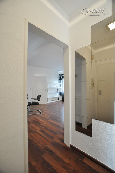 Hochwertig möblierte Wohnung mit Designer-Elementen in Köln-Altstadt-Süd
