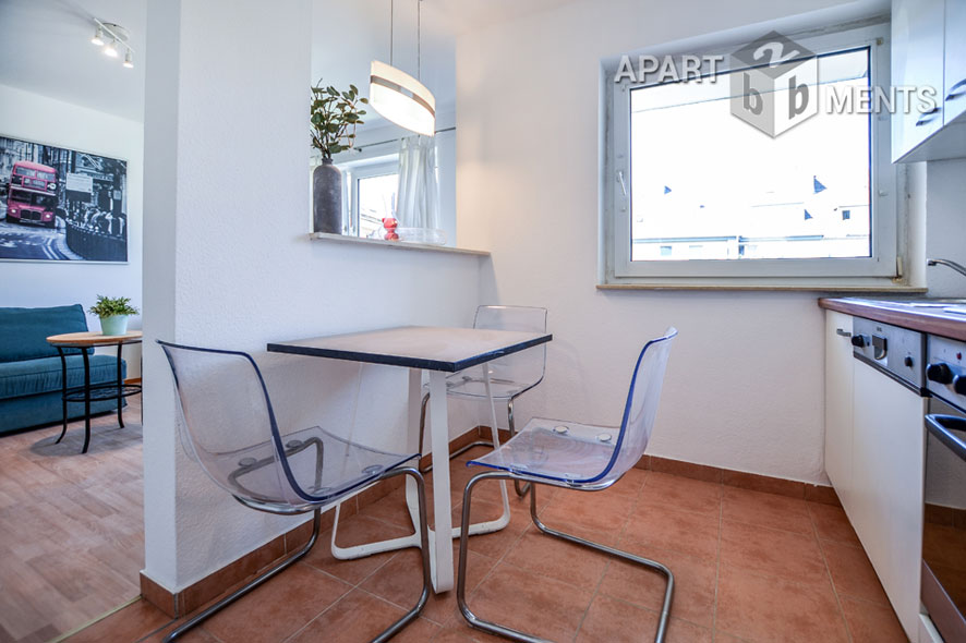 Modern möblierte und zentral gelegene Wohnung in Köln-Altstadt-Nord
