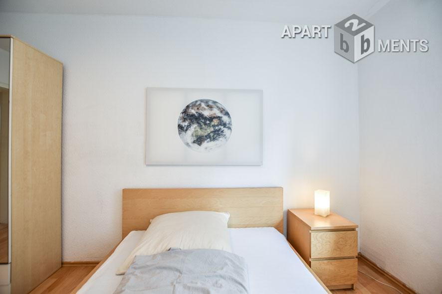 Modern furnished and centrally located flat in Cologne-Altstadt-North