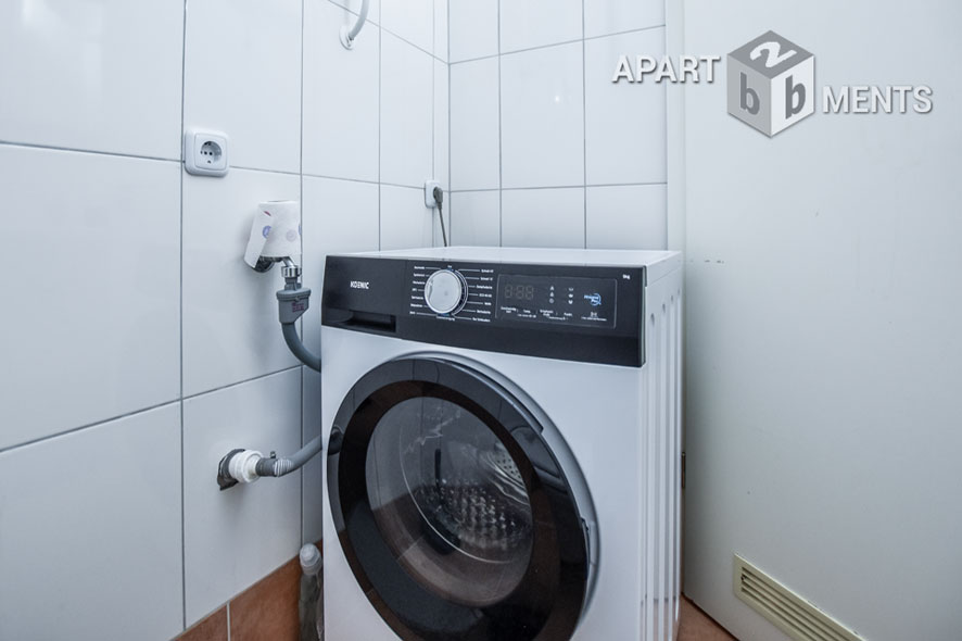 Modern furnished and centrally located flat in Cologne-Altstadt-North
