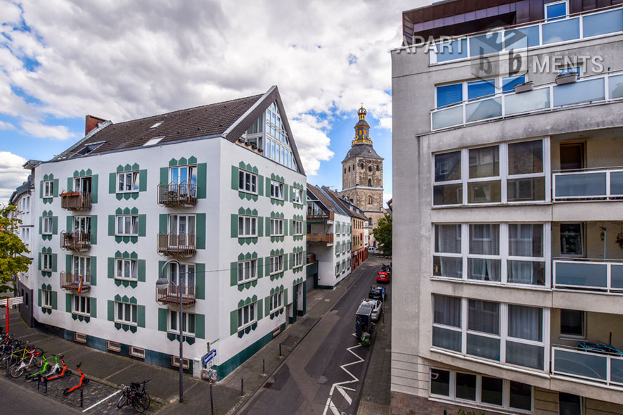 Modern furnished and centrally located flat in Cologne-Altstadt-North