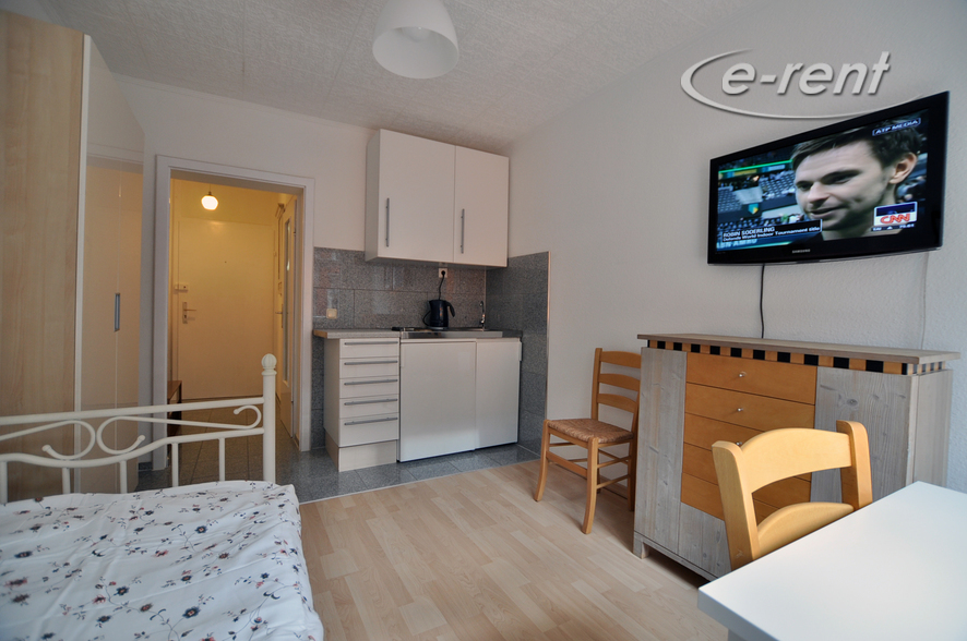 Modernly furnished and bright apartment in Cologne-Ehrenfeld