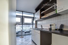 Moderne möblierte 2 Zimmer Penthouse-Wohnung in Köln-Lindenthal
