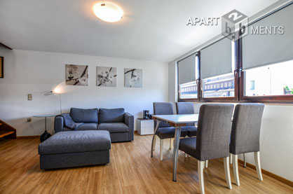 Möblierte und ruhige Maisonette in zentraler Wohnlage in Köln-Altstadt-Nord