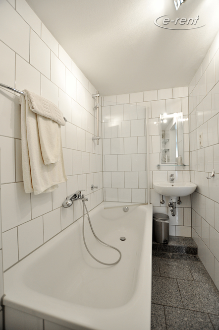 Hochwertig möbliertes Apartment in Köln-Lindenthal