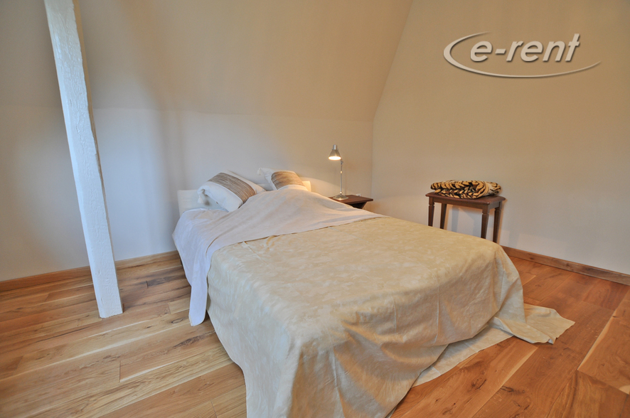 Erstklassig sanierte 2-Zimmer Altbauwohnung mit Balkon in Köln-Neustadt-Süd