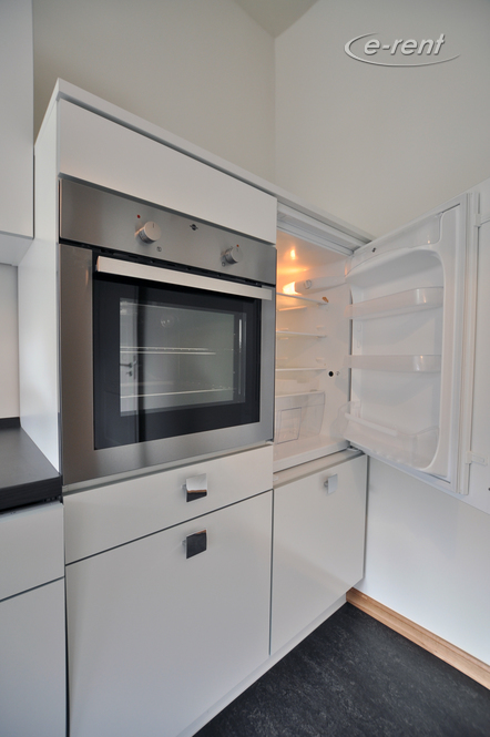 Erstklassig sanierte 2-Zimmer Altbauwohnung mit Balkon in Köln-Neustadt-Süd