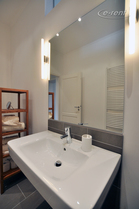 Erstklassig sanierte 2-Zimmer Altbauwohnung mit Balkon in Köln-Neustadt-Süd