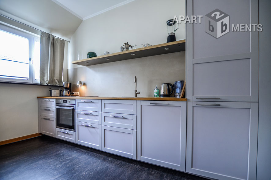 Erstklassig sanierte 2-Zimmer Altbauwohnung in Köln-Neustadt-Süd