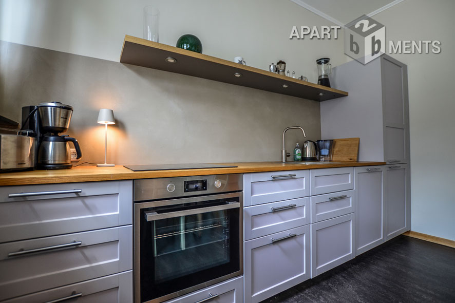 Erstklassig sanierte 2-Zimmer Altbauwohnung in Köln-Neustadt-Süd