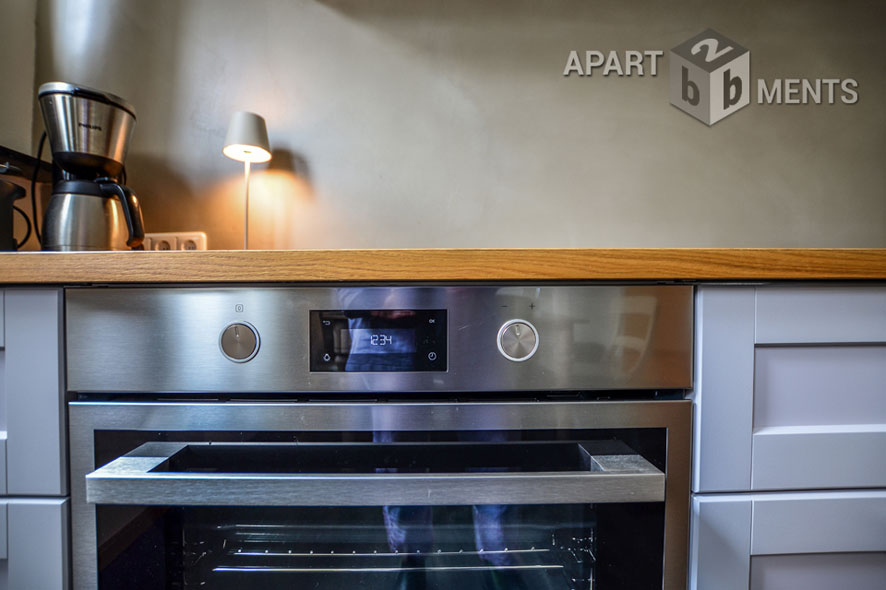 Erstklassig sanierte 2-Zimmer Altbauwohnung in Köln-Neustadt-Süd