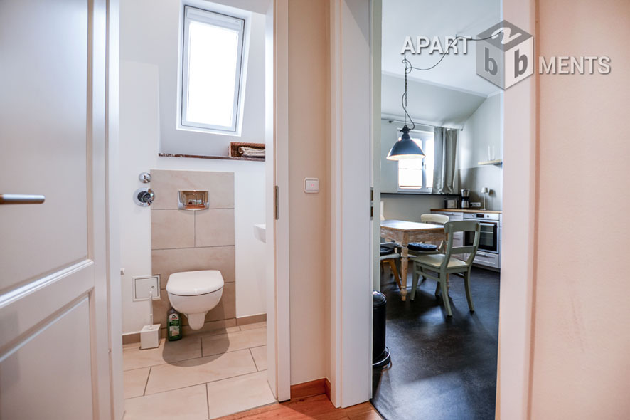 Erstklassig sanierte 2-Zimmer Altbauwohnung in Köln-Neustadt-Süd