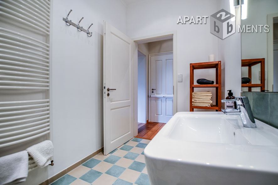 Erstklassig sanierte 2-Zimmer Altbauwohnung in Köln-Neustadt-Süd