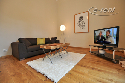 Furnished and renovated apartment in old building in Cologne-Neustadt-Süd