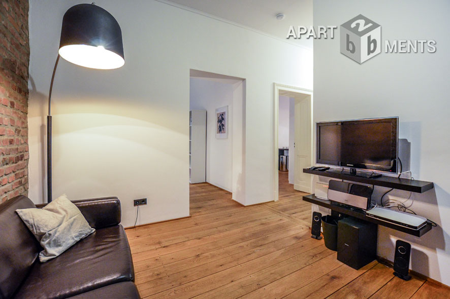 Furnished and high-quality reorganized old building flat in Cologne-Nippes