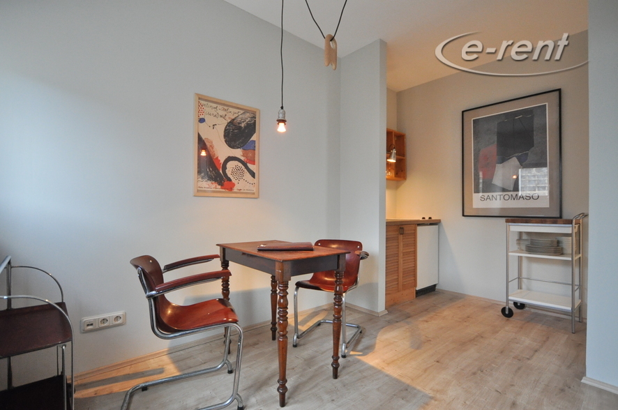 Modern and very stylishly furnished apartment in Cologne-Höhenhaus