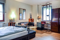 Modern and very stylishly furnished apartment in Cologne-Mülheim near Höhenhaus